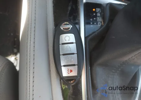 2019 Nissan Rogue Sport Sl z USA, uszkodzony, nr VIN JN1BJ1CR1KW327435